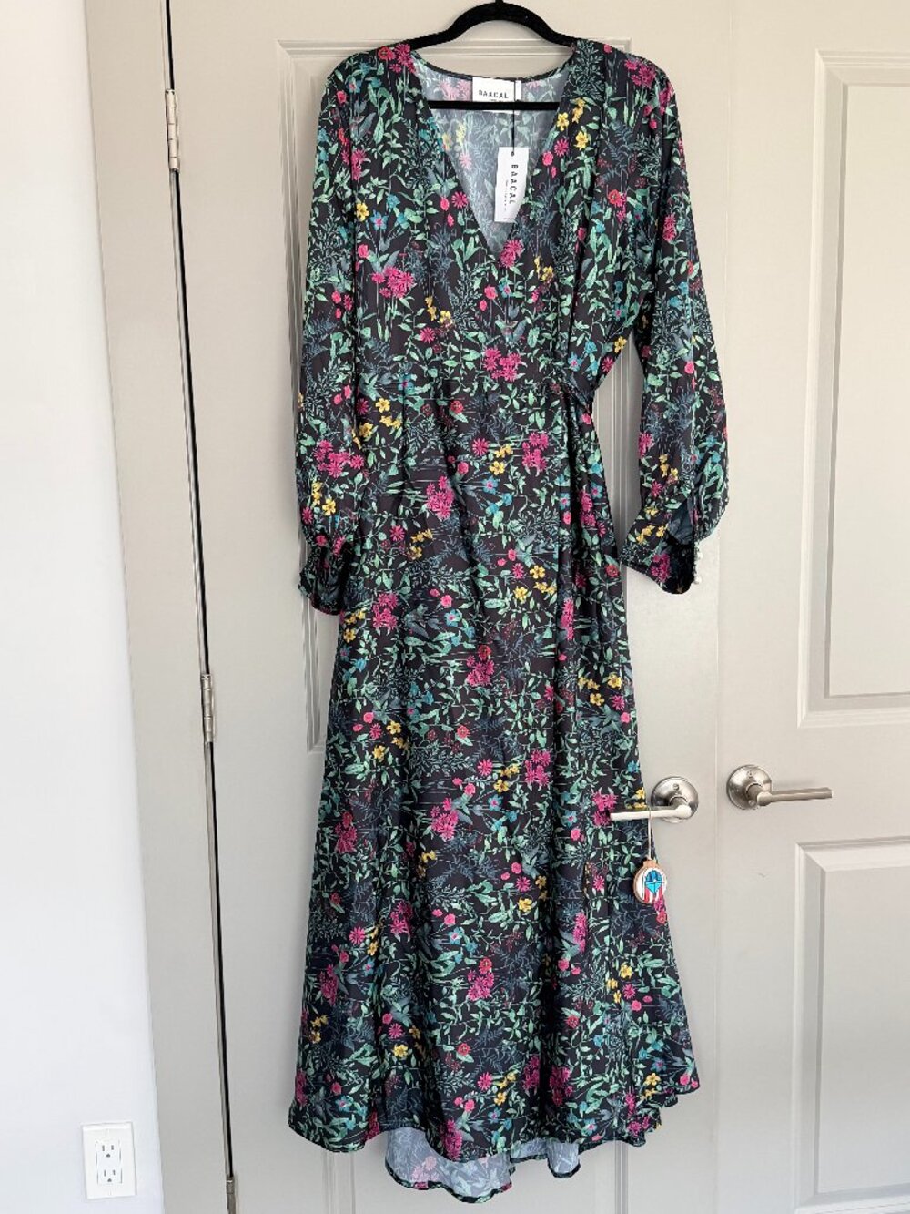 NWT Baacal The Maxey Wrap Dress - Wildflowers Size 14-16